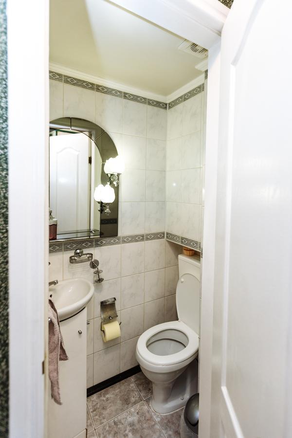 Apartments On Teatralna 26 Лвив Екстериор снимка
